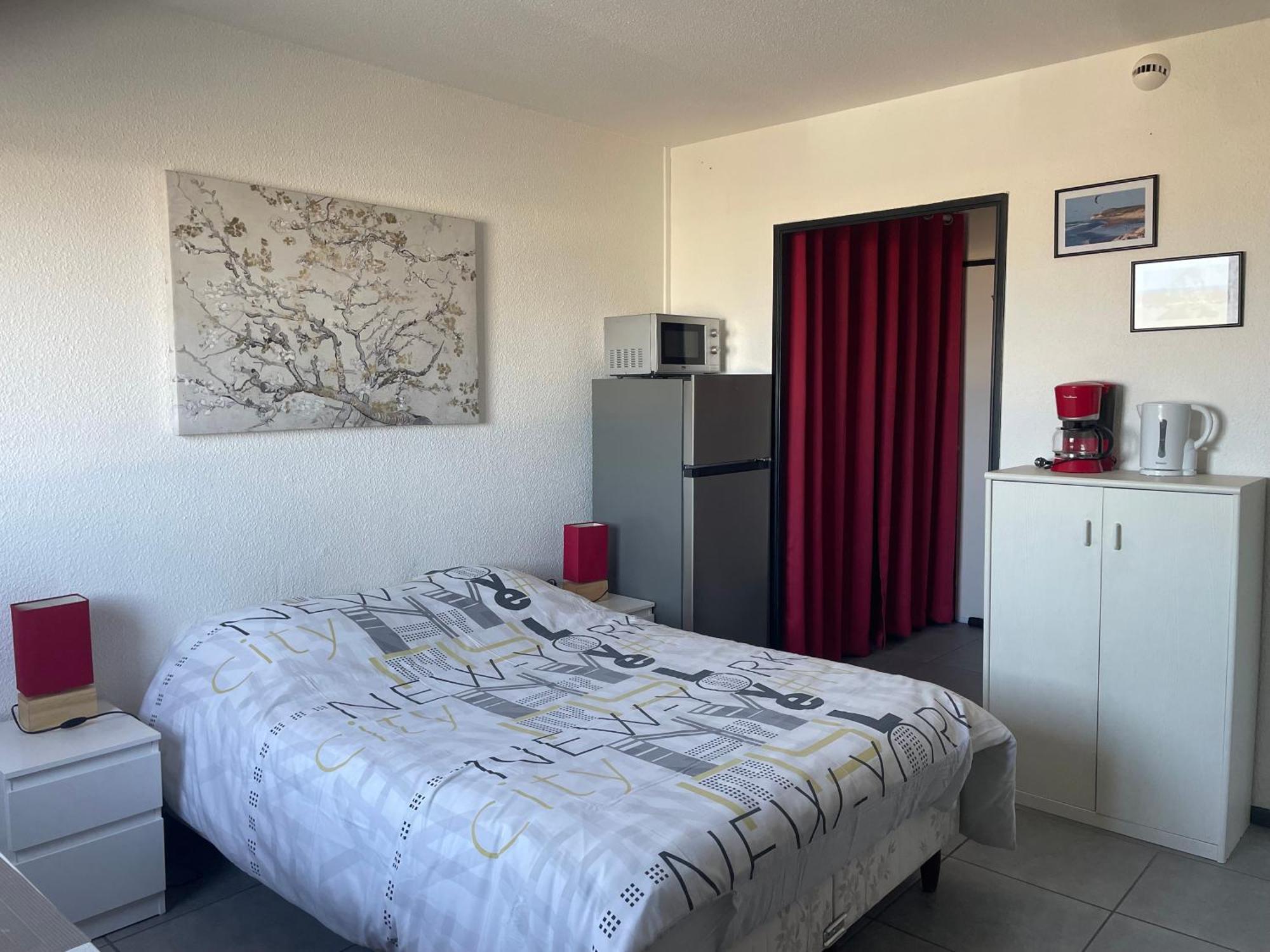 Apartamento Au Rythme Des Ferrys Calais Exterior foto